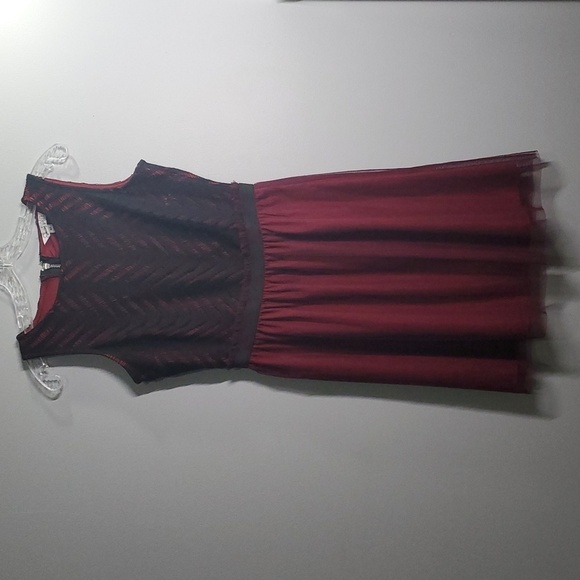 Speechless dress women's size medium M black burgundy lace crepe sleeveless - Picture 2 of 15